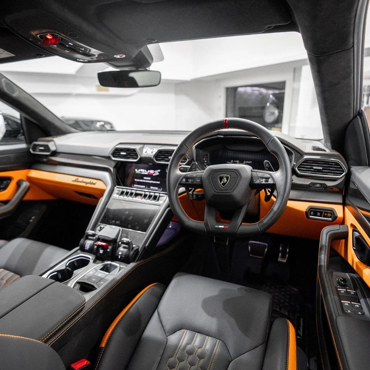Lamborghini Urus 2023 photo 4