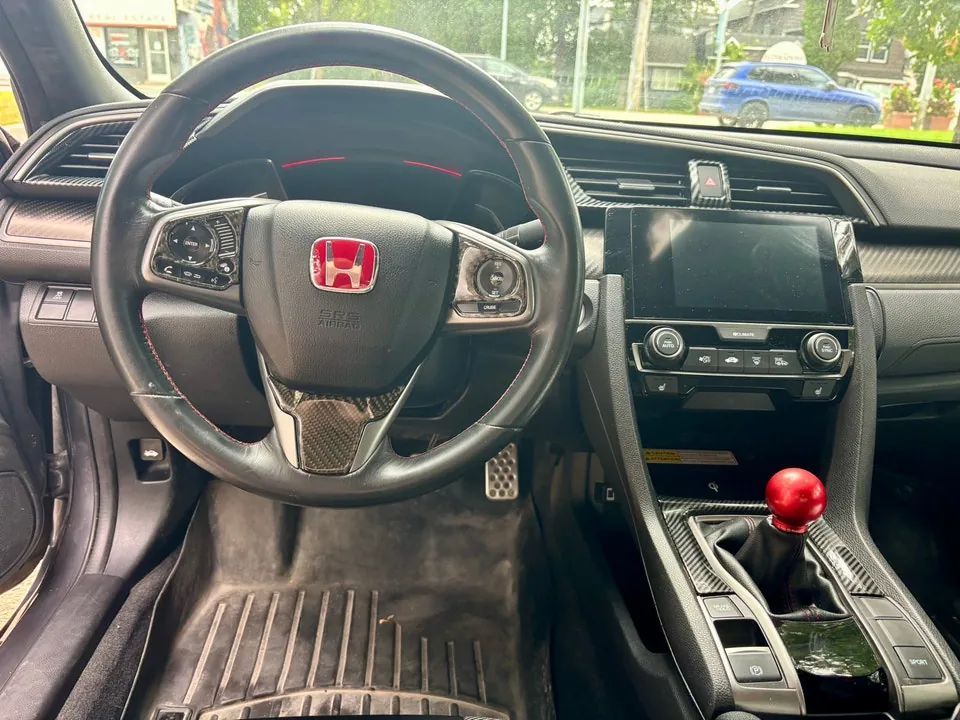 Honda Civic 2018 photo 4