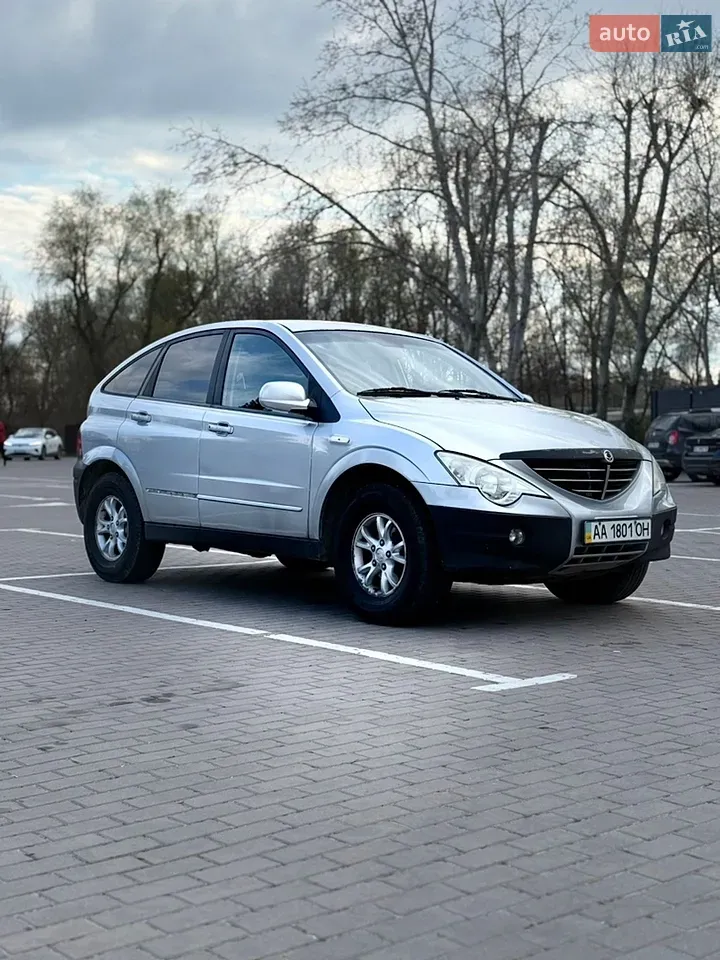 KG Mobility Actyon 2008 photo 2