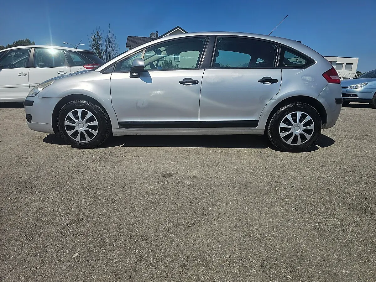 Citroen C4 2008 photo 3