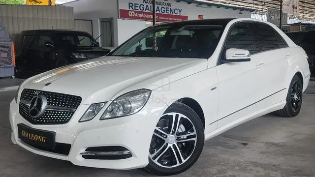 Mercedes-Benz E250