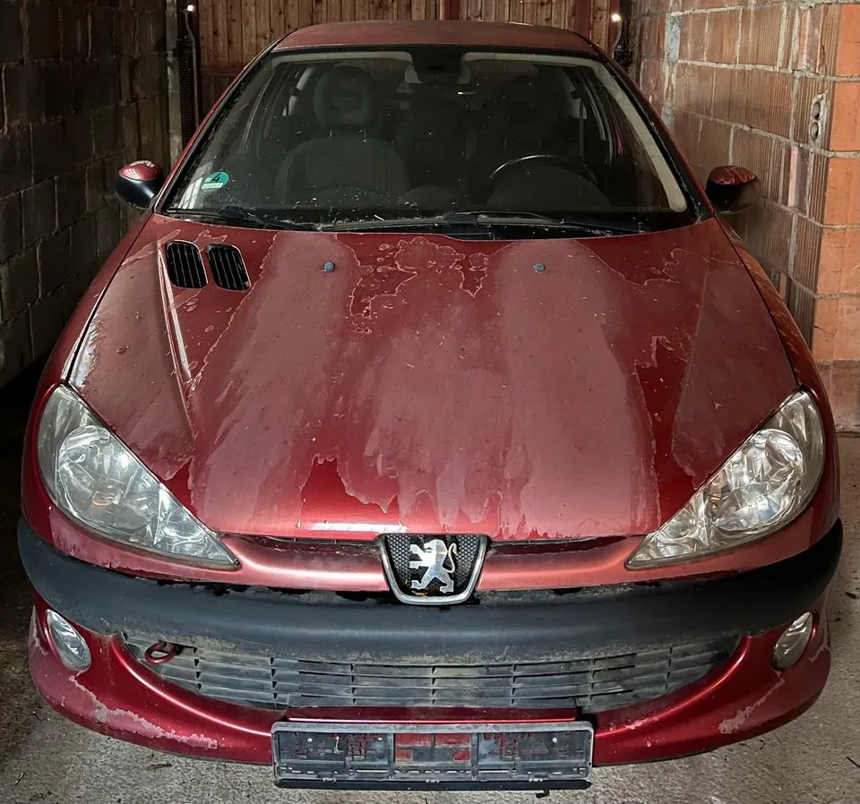 Peugeot 206