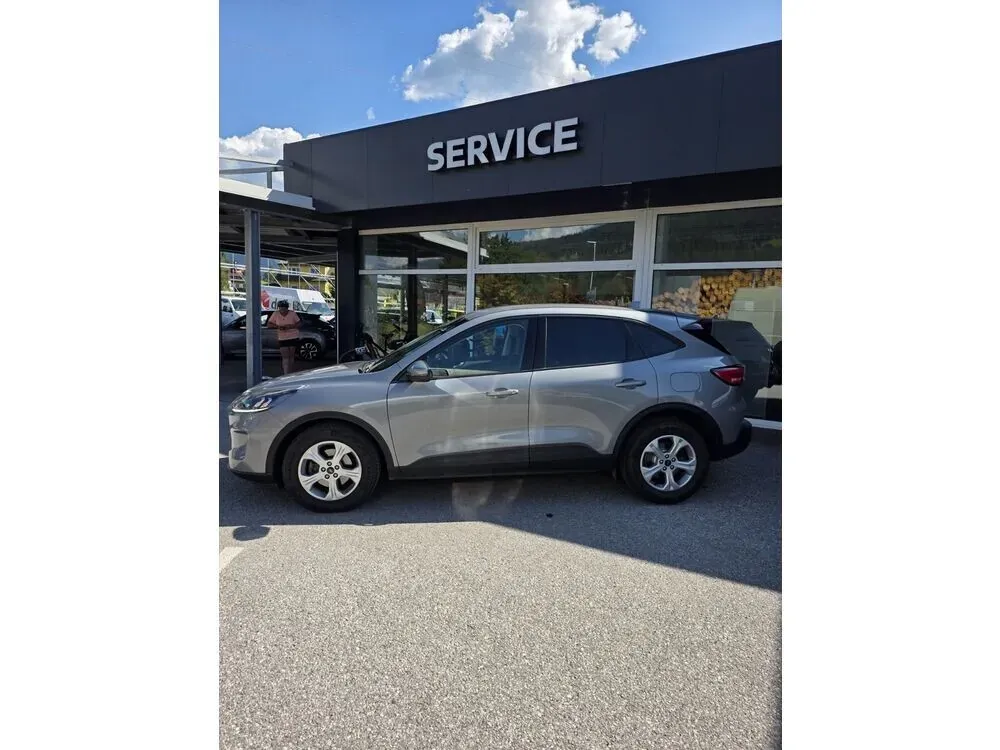 Ford Kuga 2021 photo 2