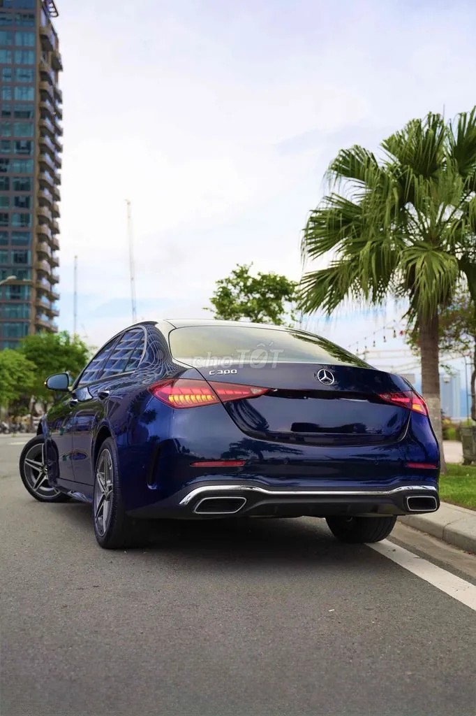 Mercedes-Benz C-Class 2022 photo 4