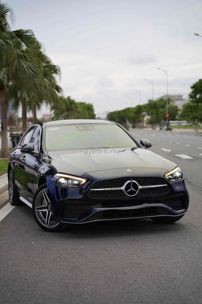 Mercedes-Benz C-Class 2022 photo 2
