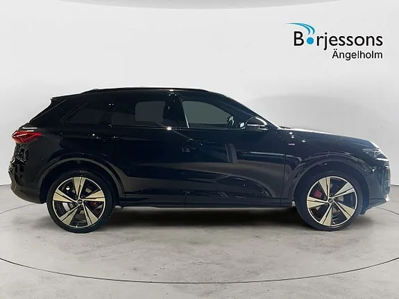 Audi Q5 2025 photo 2