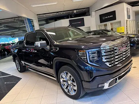 GMC Denali 2026 photo 5