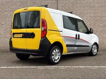 Fiat Doblò Cargo 2010 photo 2