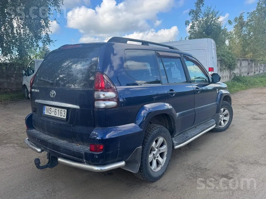 Toyota Land Cruiser 2007 photo 5