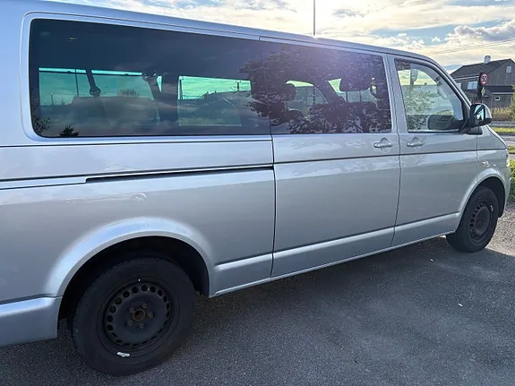 Volkswagen Caravelle 2014 photo 2
