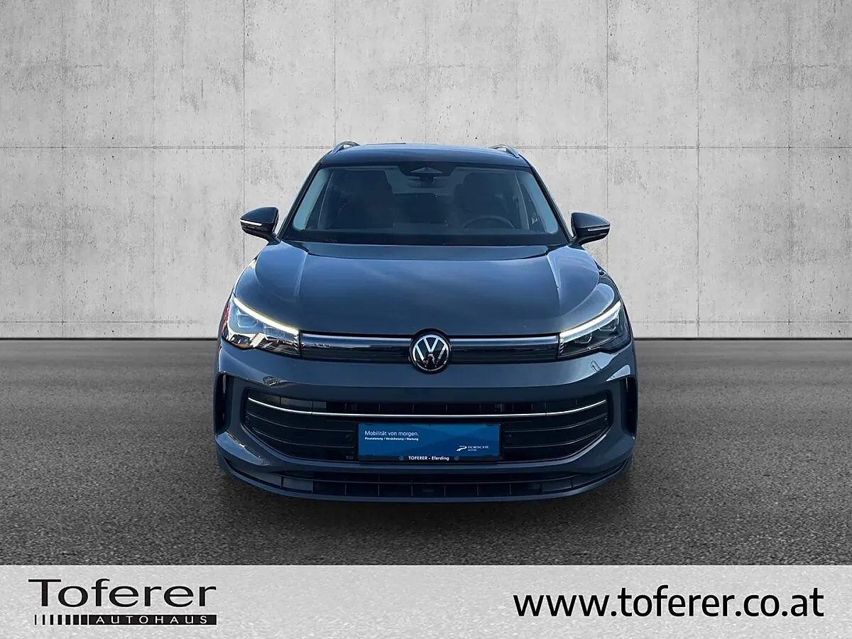 Volkswagen Tiguan 2025 photo 2