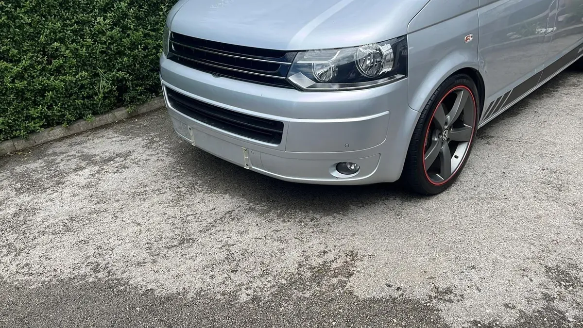 Volkswagen T5 2013 photo 3