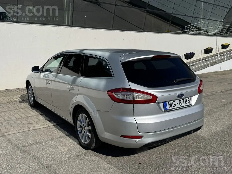 Ford Mondeo 2013 photo 4
