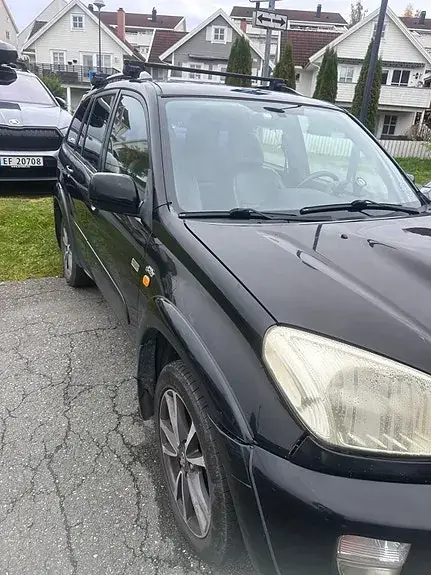 Toyota Rav4 2004 photo 4