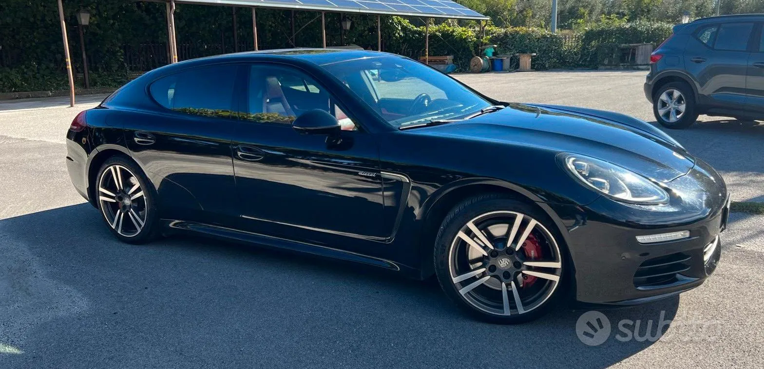 Porsche Panamera 2015 photo 2