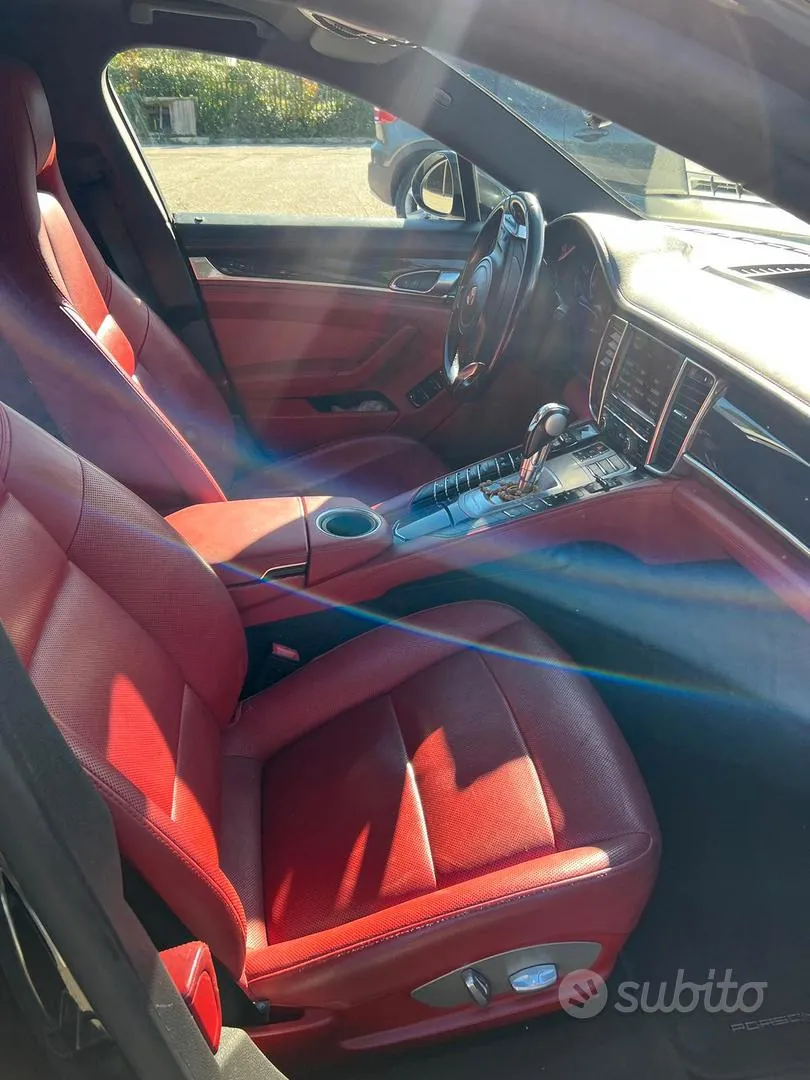 Porsche Panamera 2015 photo 4