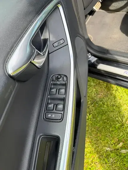 Volvo V60 2014 photo 4