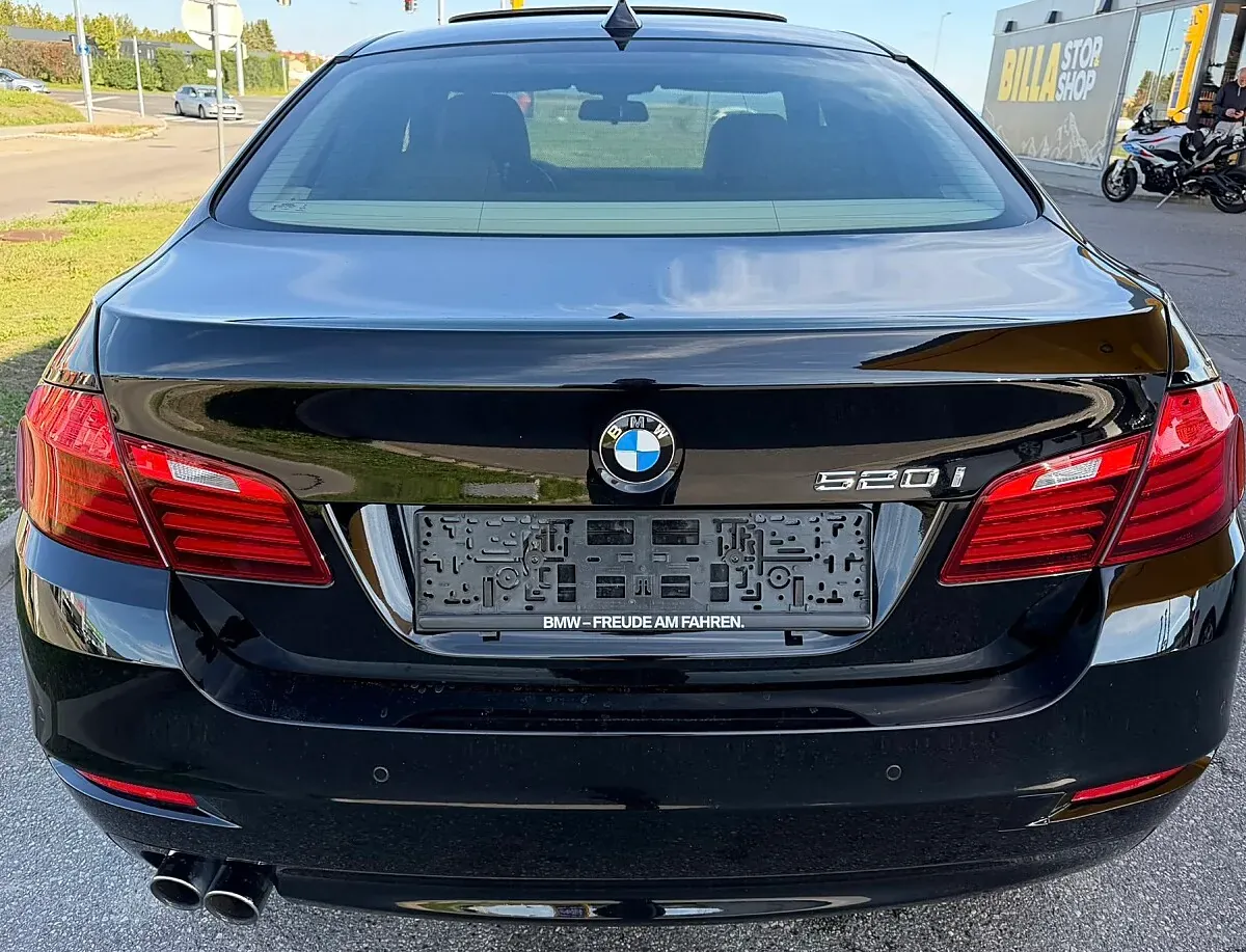 BMW 5 Series 2016 photo 3