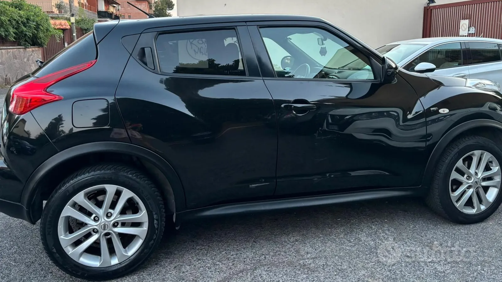 Nissan Juke 2012 photo 3