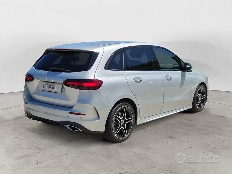 Mercedes-Benz Class B 2024 photo 3