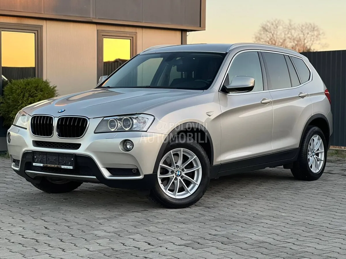 BMW X3 2013 photo 2