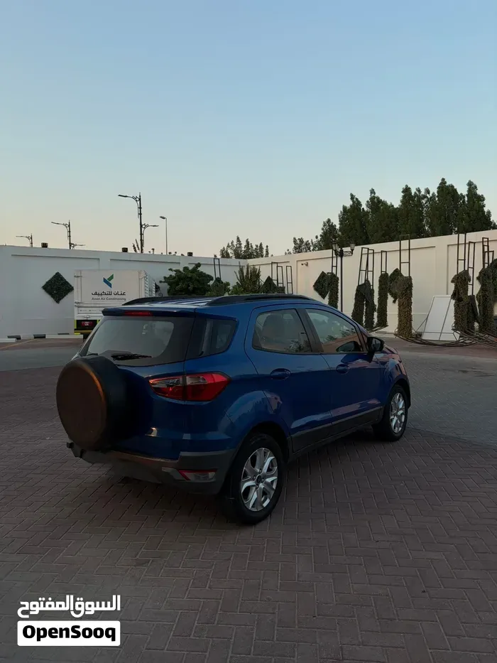 Ford Ecosport 2015 photo 2