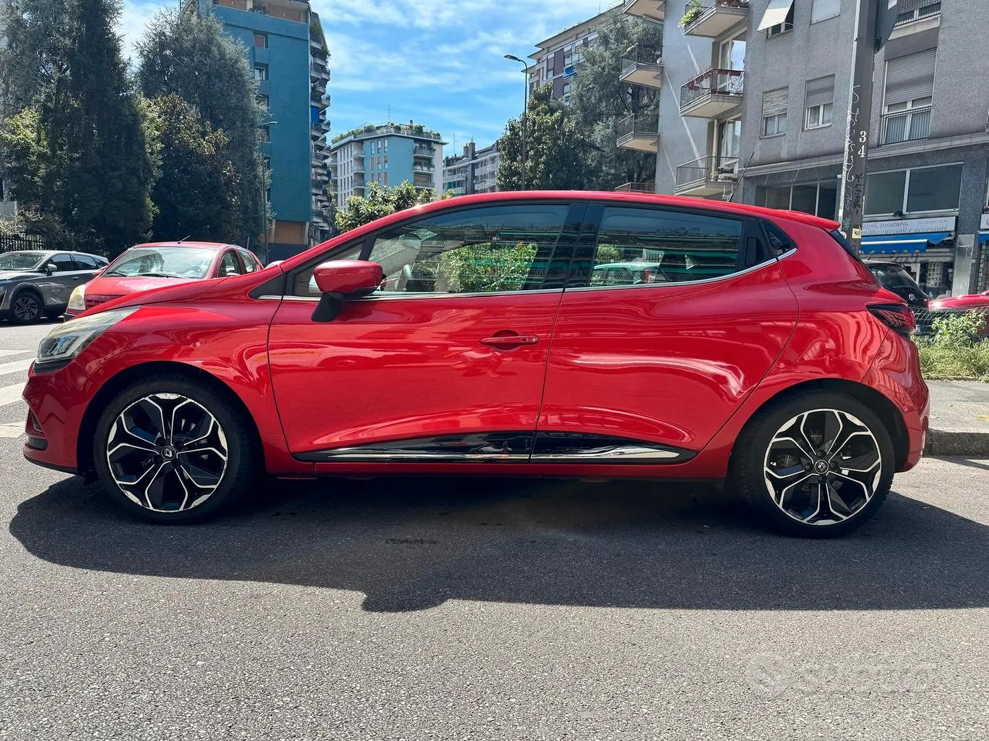 Renault Clio 2016 photo 2