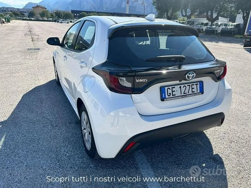 Toyota Yaris 2021 photo 4