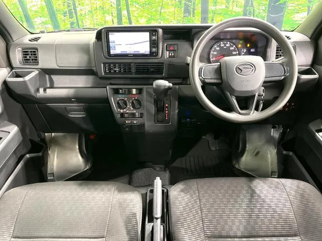 Daihatsu Hijet Cargo 2022 photo 2