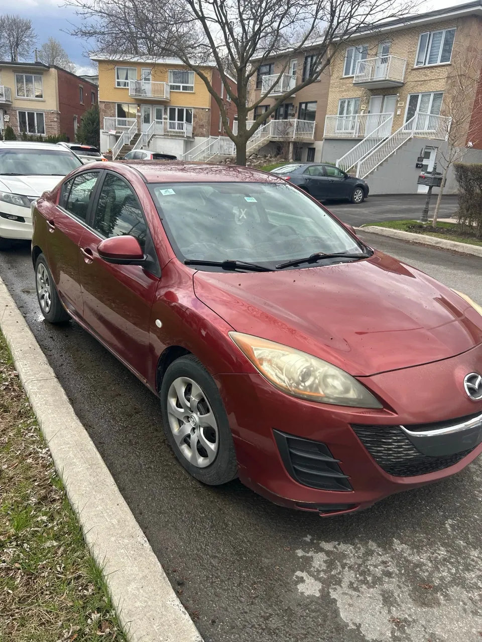 Mazda 3 2010 photo 3