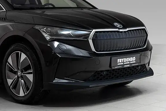 Skoda Enyaq 2023 photo 2