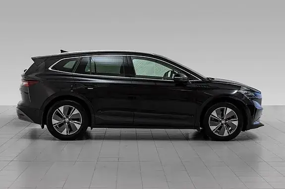 Skoda Enyaq 2023 photo 5
