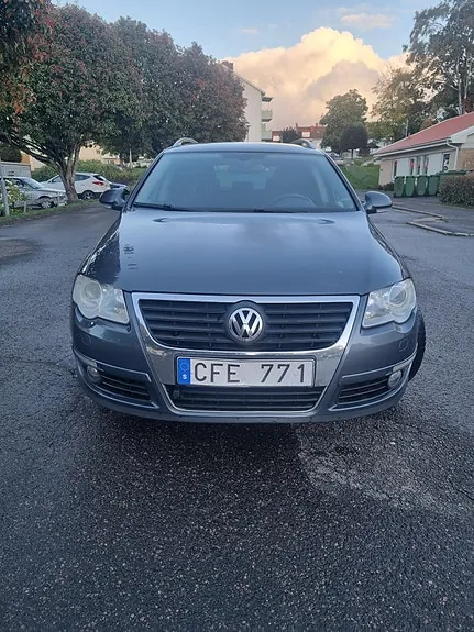 Volkswagen Passat 2010 photo 5