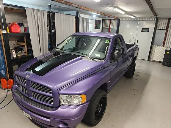 Dodge Ram 1500 2004 photo 3