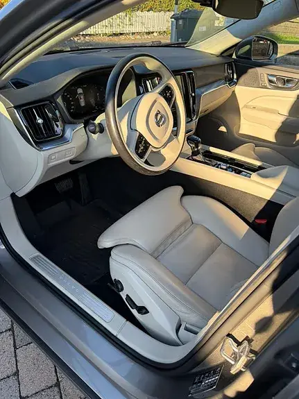 Volvo V60 2019 photo 3