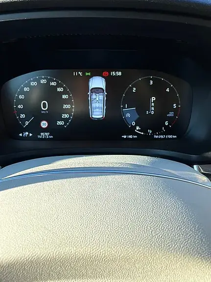 Volvo V60 2019 photo 2