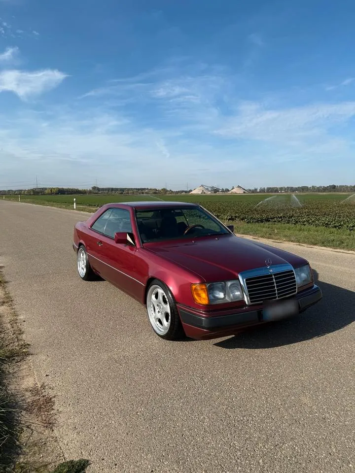 Mercedes-Benz 230Ce