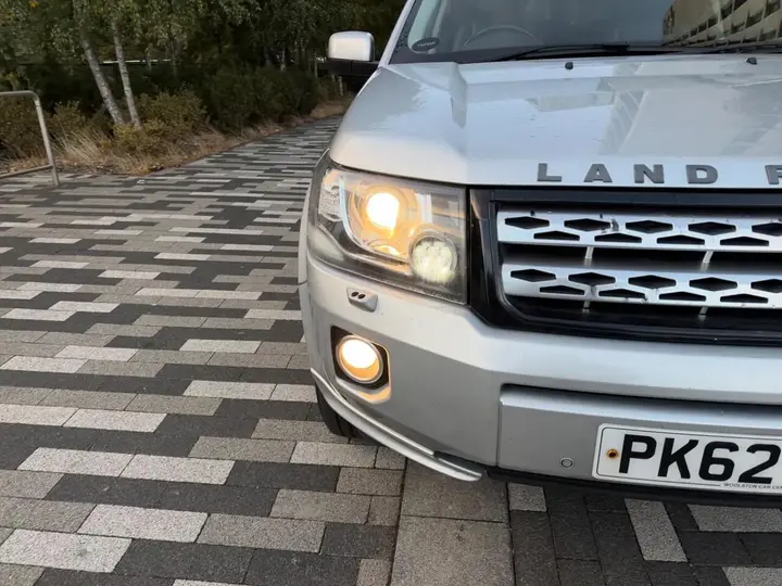 Land Rover Freelander 2 2012 photo 4