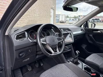 Volkswagen Tiguan 2022 photo 3