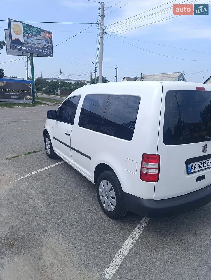 Volkswagen Caddy 2011 photo 3