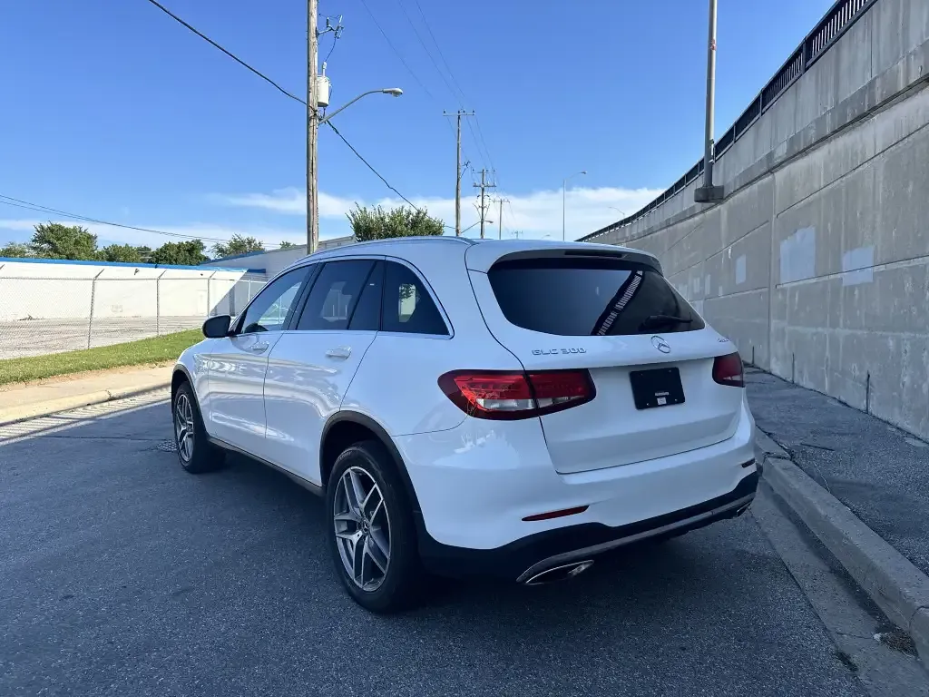 Mercedes-Benz Glc 2017 photo 4