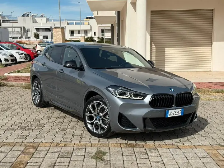 BMW X2 2022 photo 2