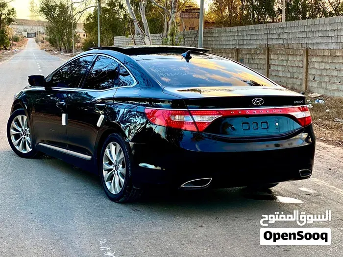 Hyundai Azera 2012 photo 3