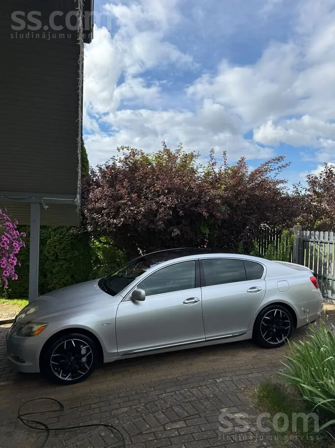 Lexus Gs