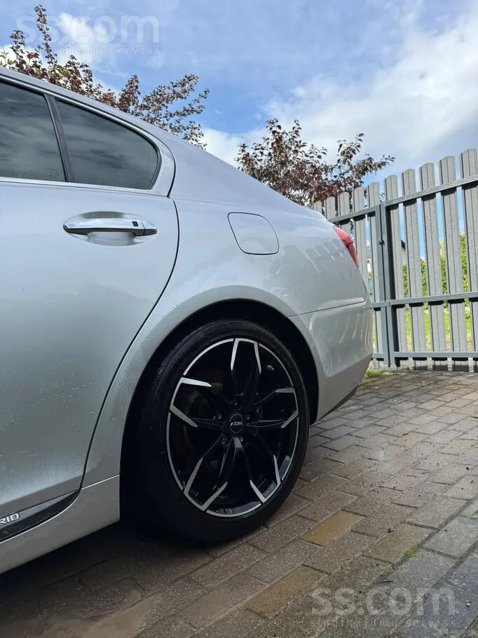 Lexus Gs 2006 photo 2
