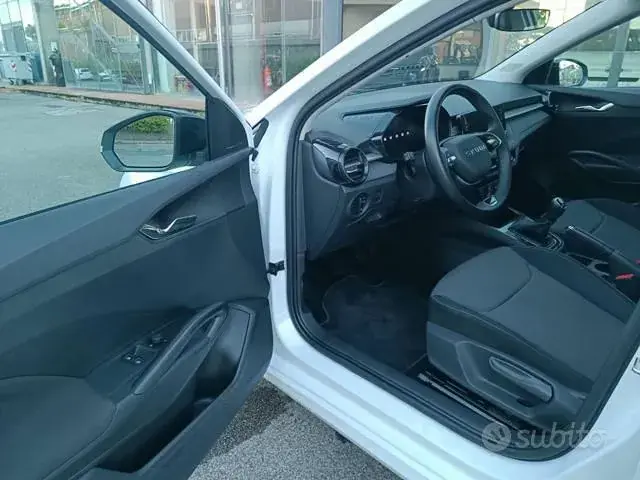 Skoda Fabia 2025 photo 4