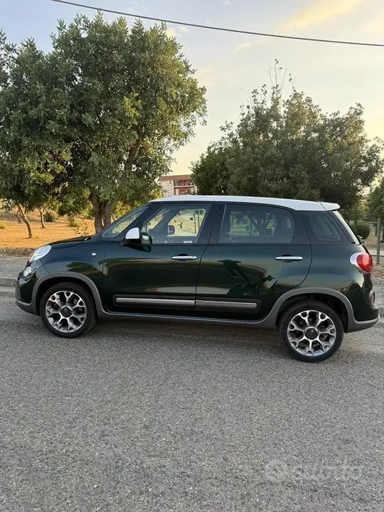 Fiat 500L 2015 photo 2