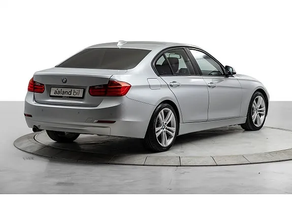 BMW 316D 2012 photo 4