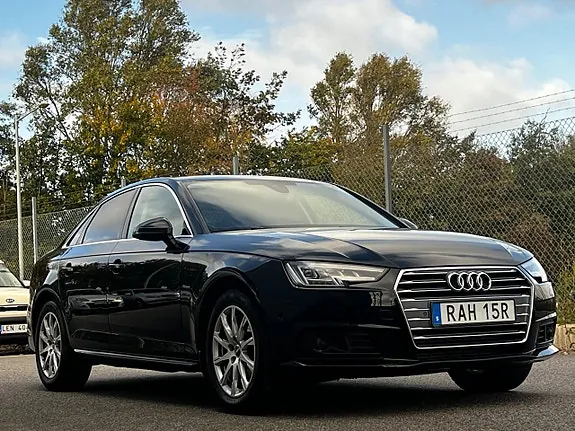 Audi A4 2019 photo 2
