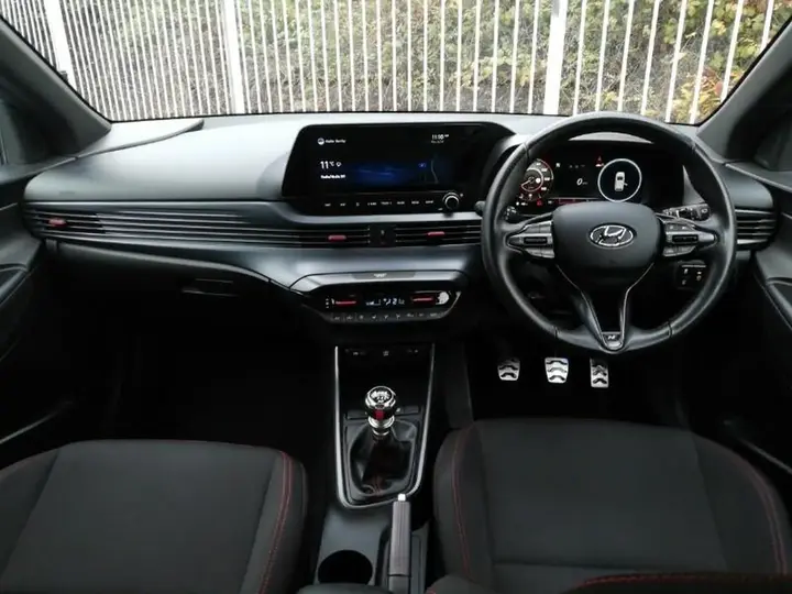 Hyundai I20 2022 photo 3